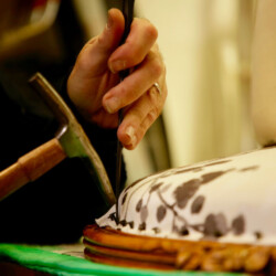 3a579ec2 7caf 4cdb 8c89 7914b63f6c1f 250x250