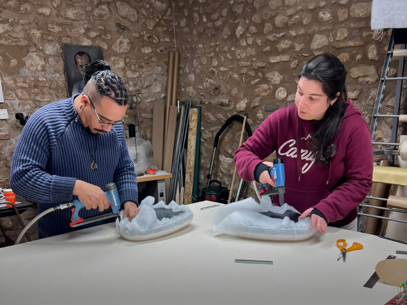 Relooker un tabouret : un atelier pour vous initier à la tapisserie